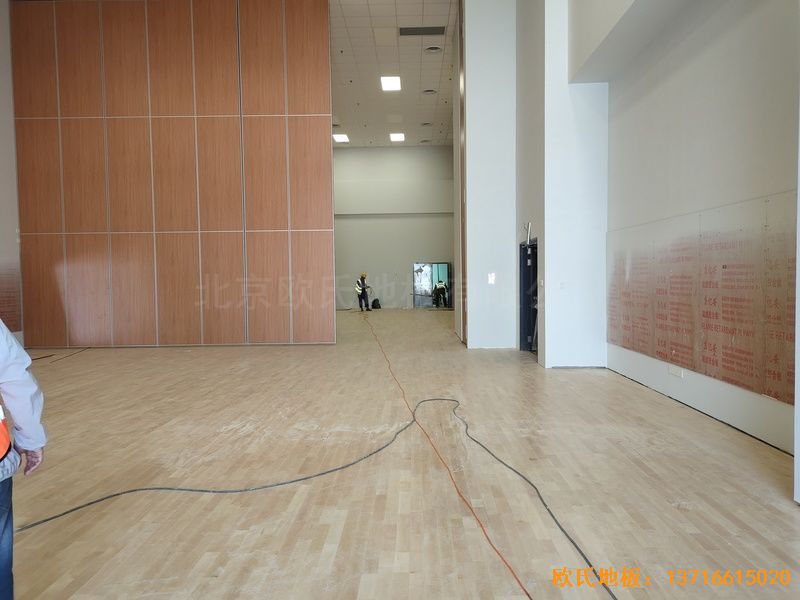 �����h(hu��n)��Ӱ���\(y��n)��(d��ng)ľ�ذ���b����