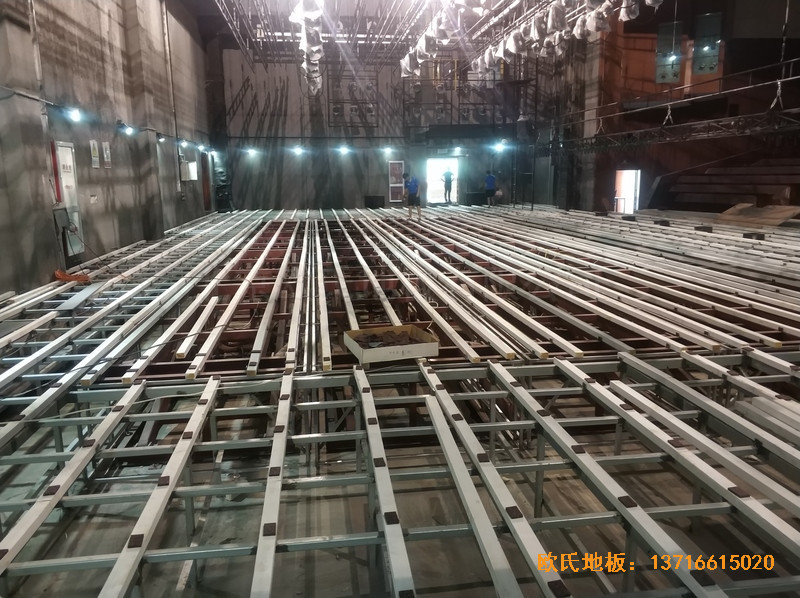 杭州職工之家舞臺(tái)運(yùn)動(dòng)地板施工案例0
