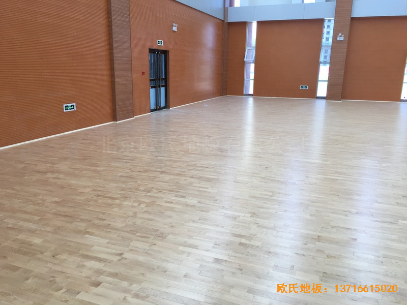 ɽ���x���ܴ΅^(q��)�ܴ�С�W(xu��)�\(y��n)��(d��ng)�^�w��ľ�ذ尲�b����1