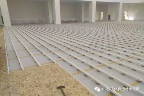 ����ʯ��ɽ�Ǻ��ЌW(xu��)�@���^ľ�ذ�ɹ�����