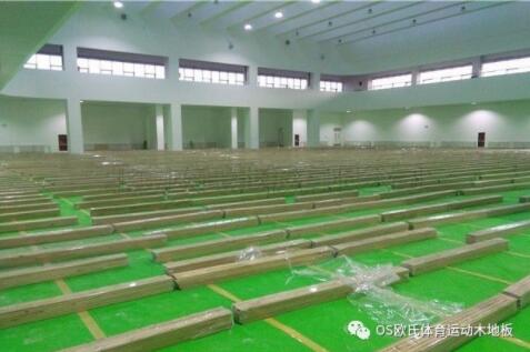 ����ʯ��ɽ�Ǻ��ЌW(xu��)�@���^ľ�ذ�ɹ�����