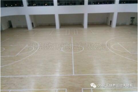 ����ʯ��ɽ�Ǻ��ЌW(xu��)�@���^ľ�ذ�ɹ�����