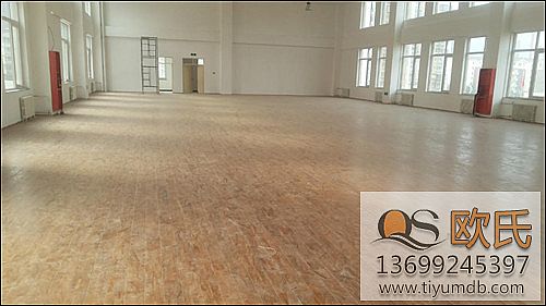 �҃�(n��i)�\(y��n)��(d��ng)�ذ�DƬ